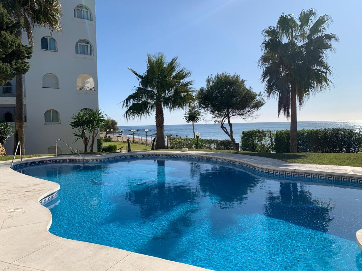 Apartament Aguamarina On The Beach Front MIJAS COSTA Exterior photo